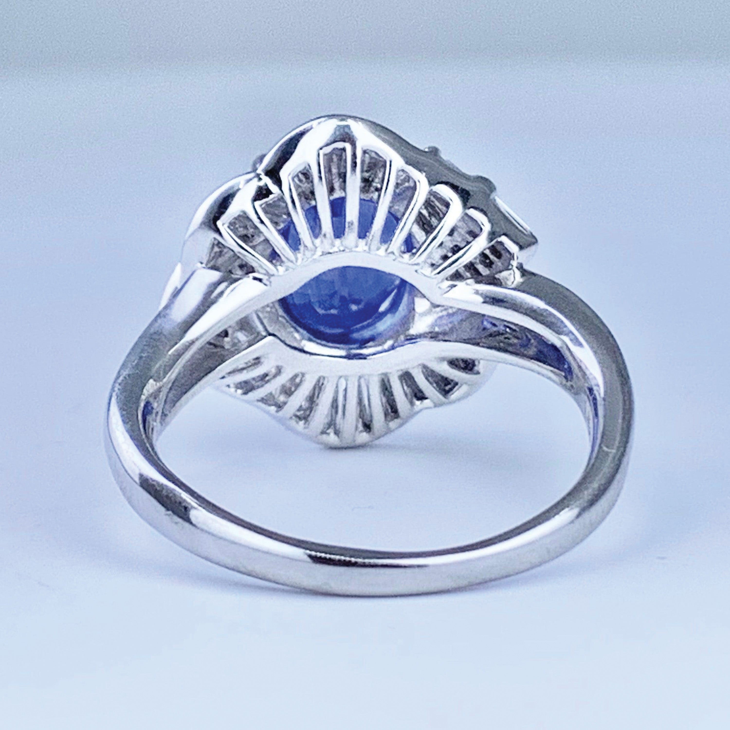 1980s Sapphire Platinum Diamond Ring Ring Roseark Vintage