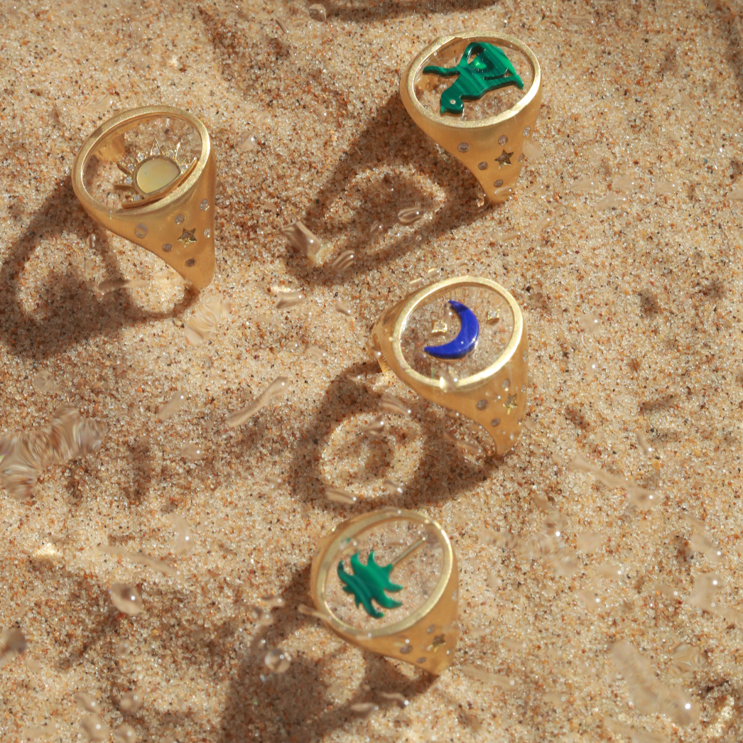 Palm 2.0 Diamond Ring Signet Ring Latelier Nawbar