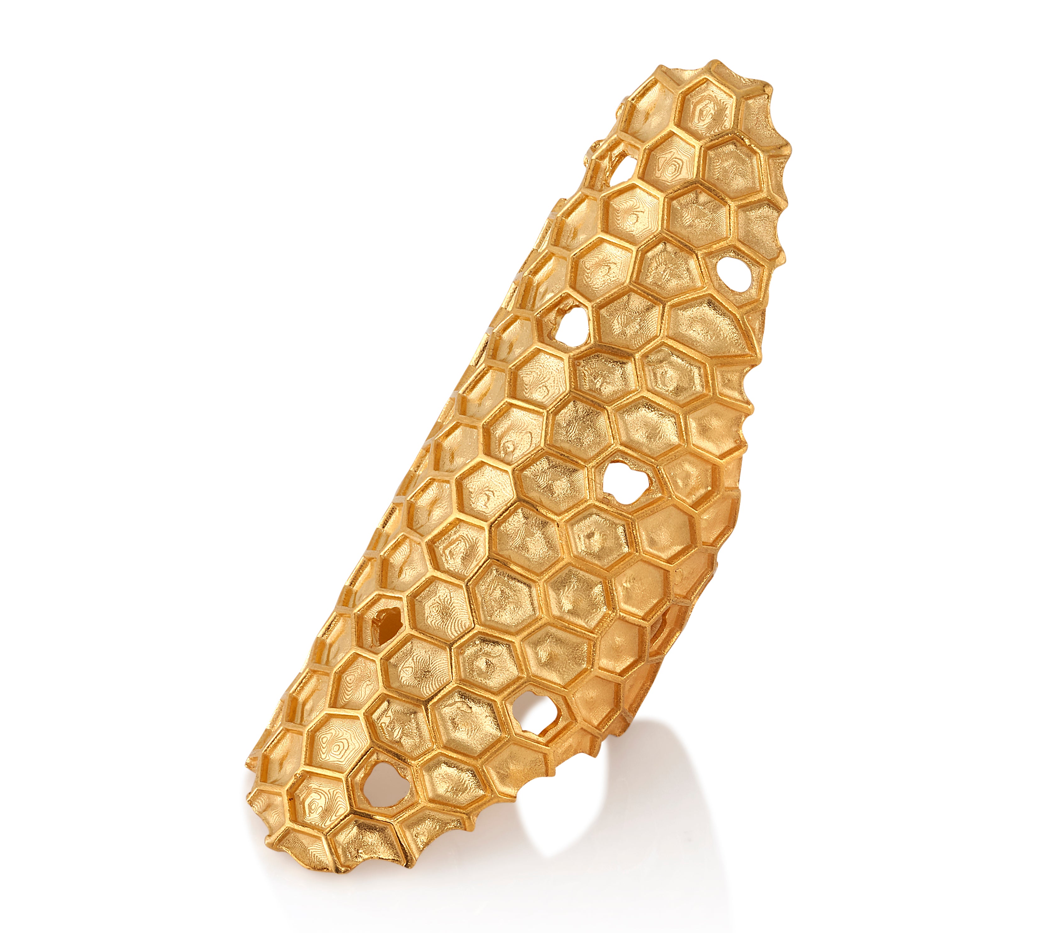 Distressed Honeycomb Ring Statement Ring Queen Vee Yellow Gold 6.5