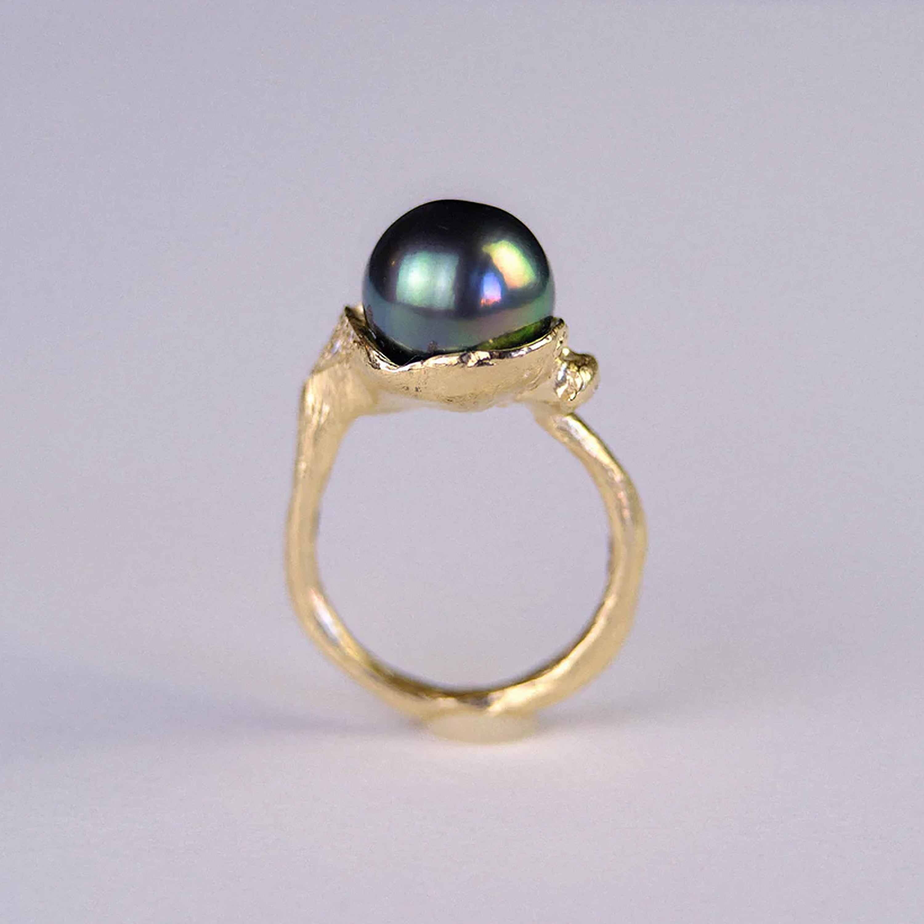 MUSE with Grey Tahitian Pearl & Diamond Ring Cocktail Ring Mari Beltran