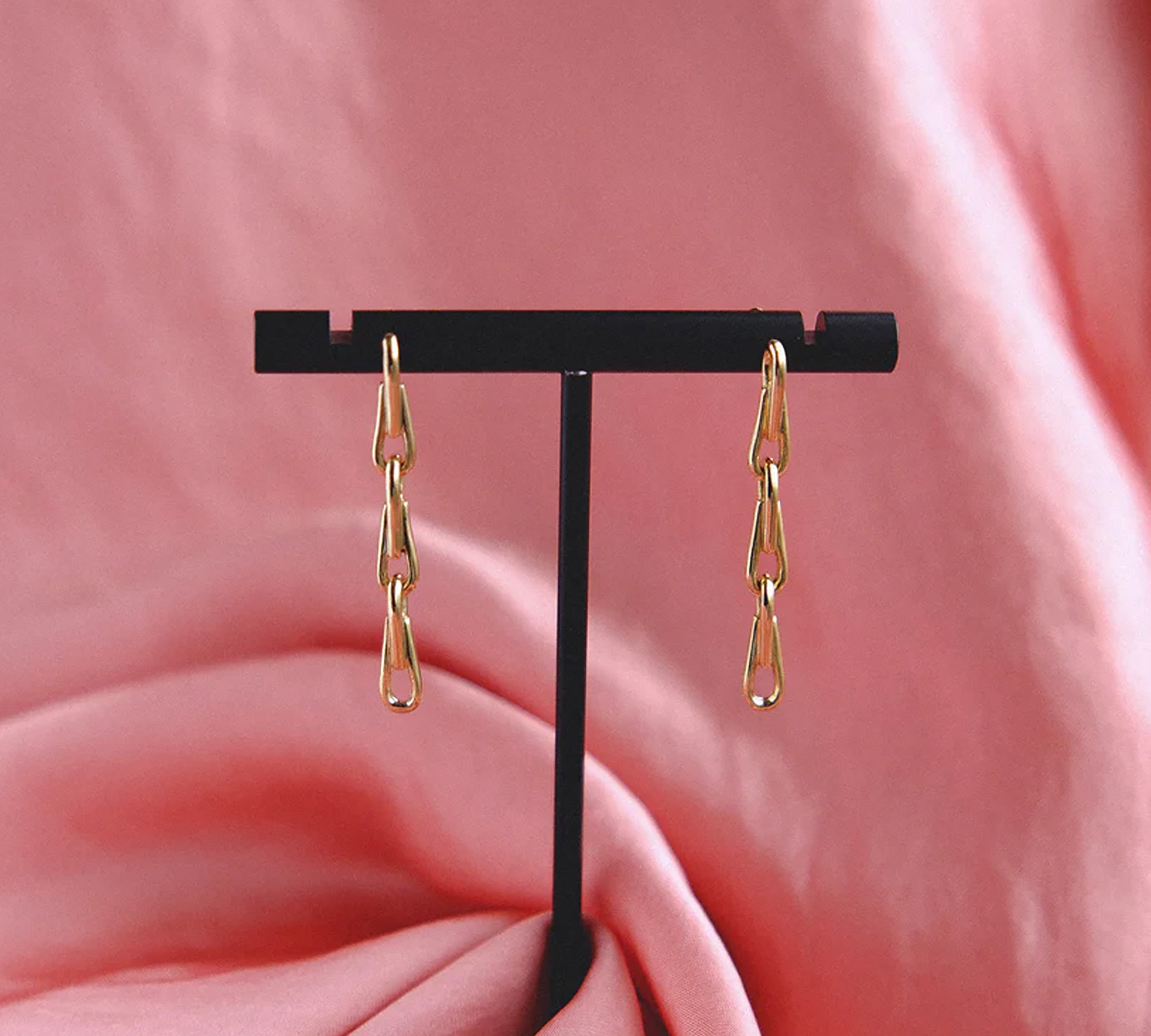 Three Link Barleycorn Chain Earrings Drop Earrings Mari Beltran