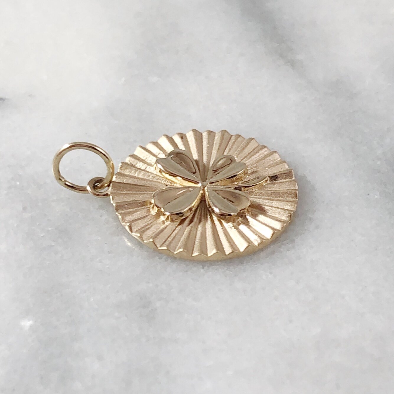 Good Luck Clover Beam Charm Charm Maura Green   